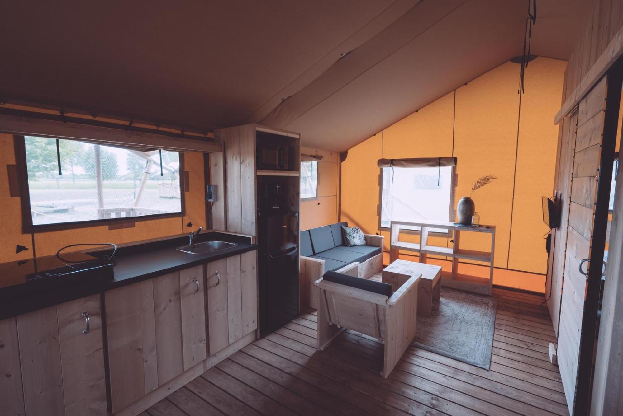 Luxe glamping tent Bant Værelse billede