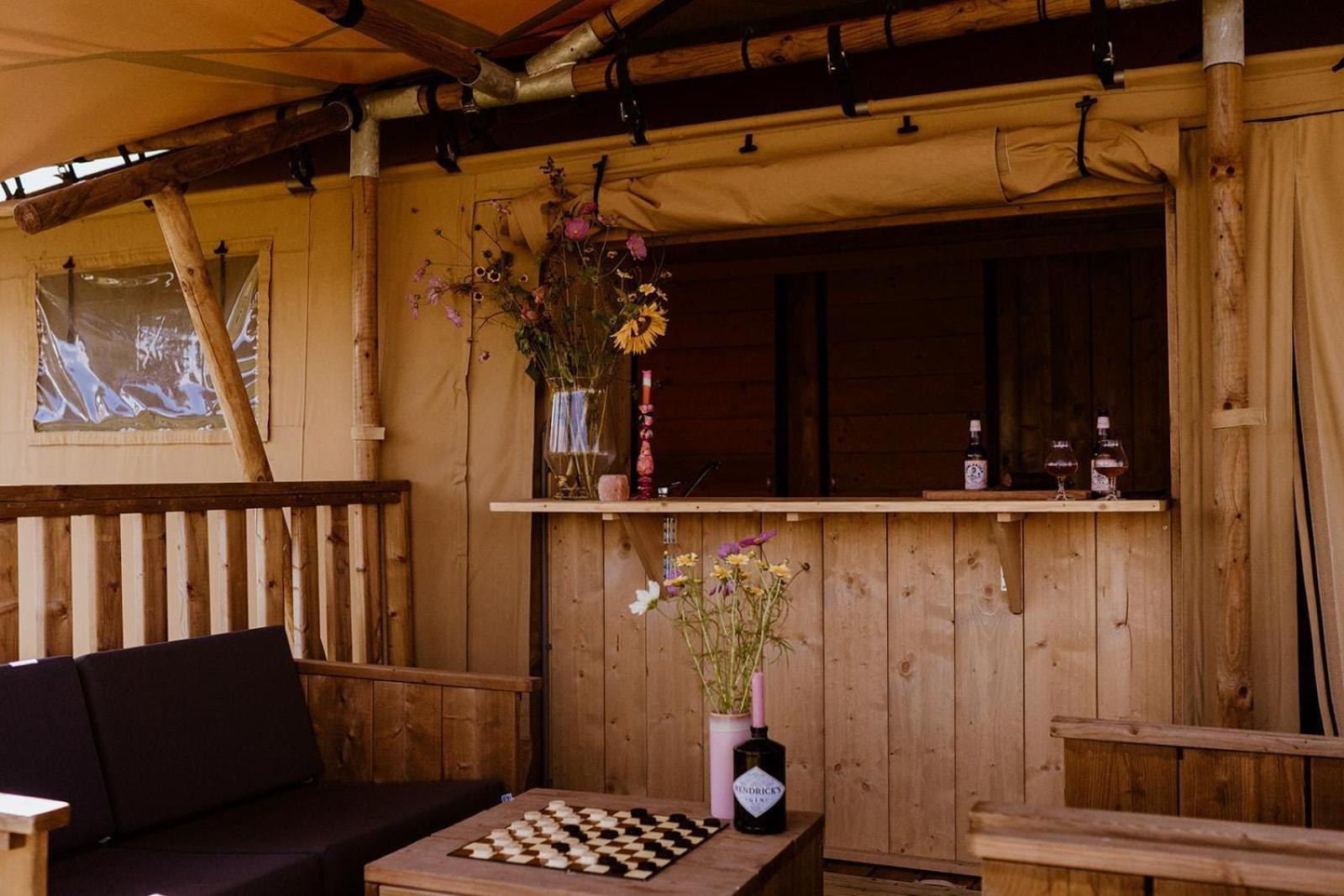 Luxe glamping tent Bant Værelse billede
